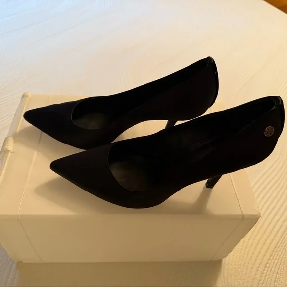 Tory Burch Satin Pumps - Picture 2 of 5